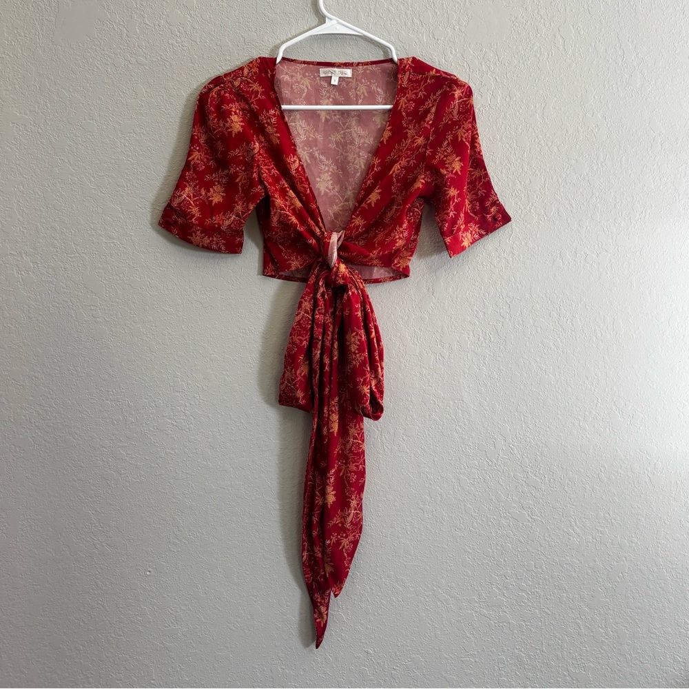 KREWE Red Floral Tie-Front Crop Blouse